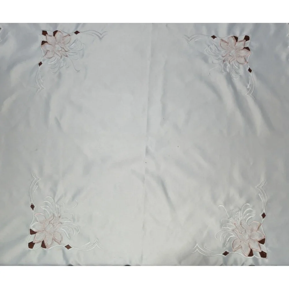 Vtg Square Tablecloth w/ Floral Embroidery & Scalloped Edges Funke German (read)